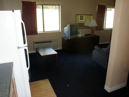 Place 3* Nicholasville